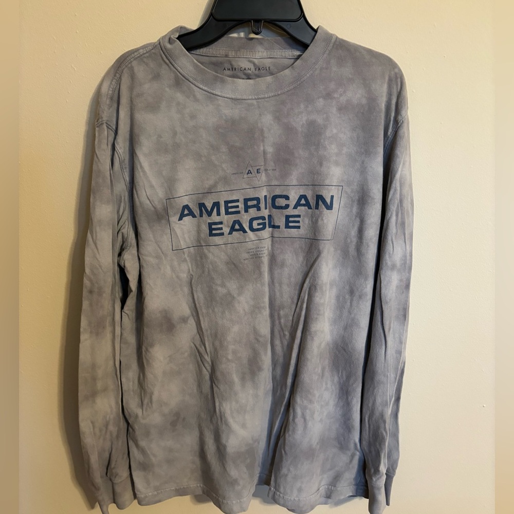 American eagle long sleeve shirt
